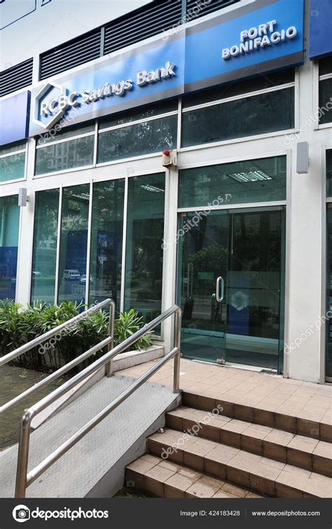 rcbc bank near me open now|RCBC Bank Branches in Metro Manila.